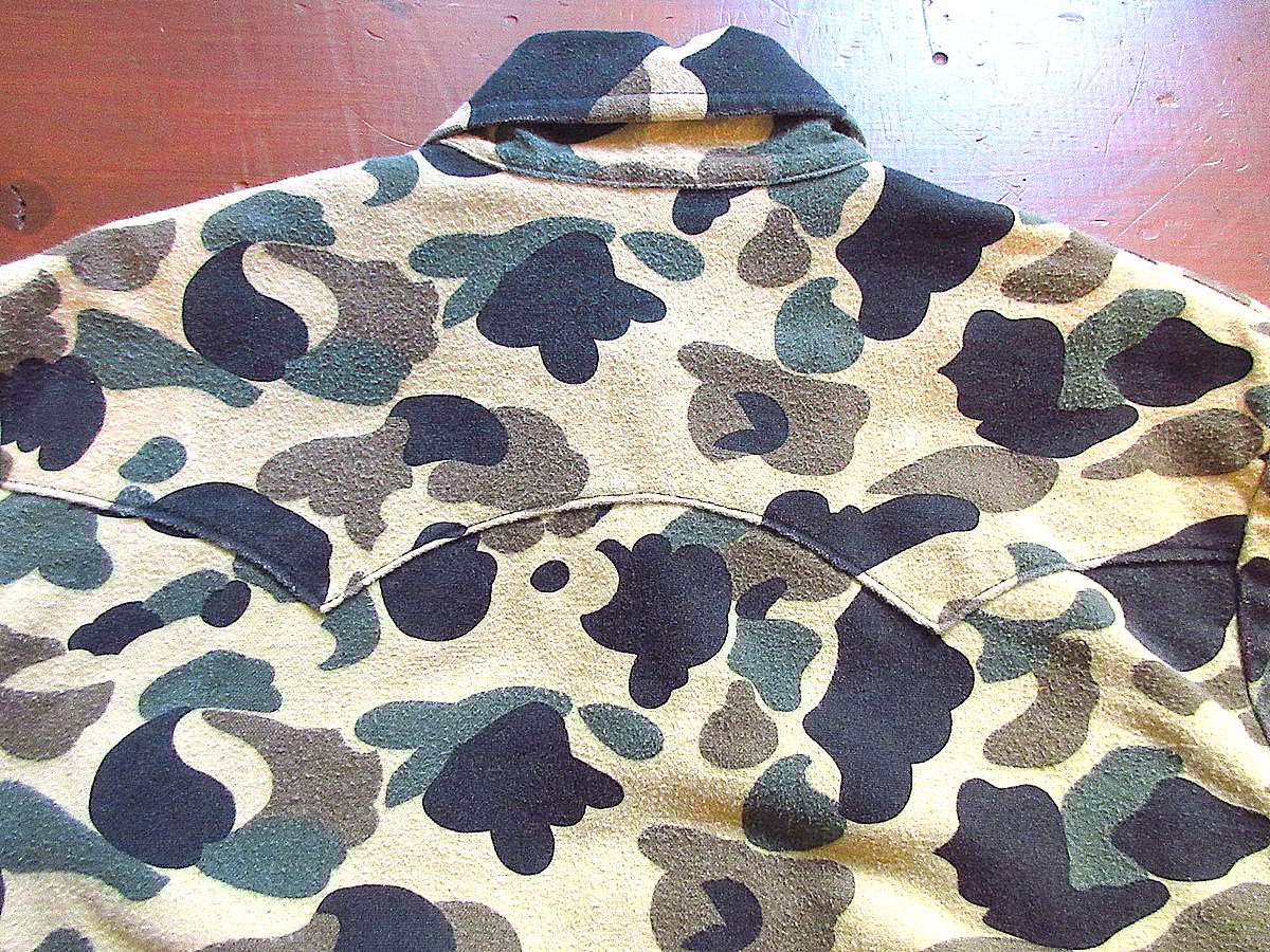 70s ダックハンターカモ　ミリタリーシャツ　短丈シャツ　カモ柄　迷彩 70s ダックハンターカモ ミリタリーシャツ 短丈シャツ カモ柄