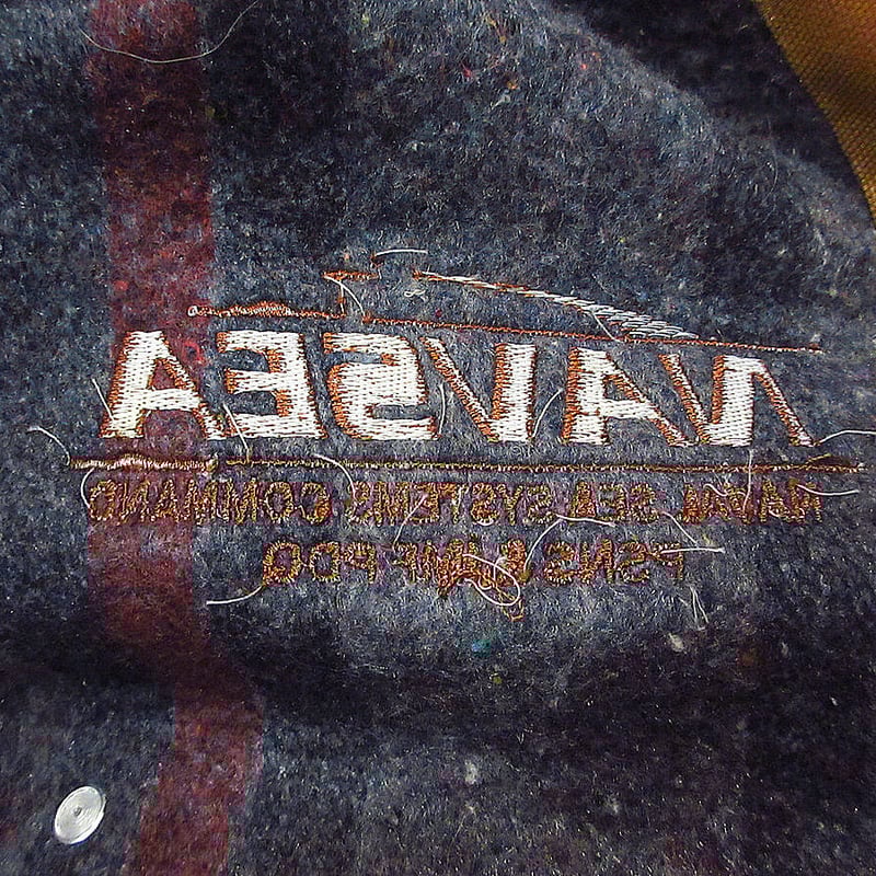 Carhartt NAVSEA刺繍入り裏地ブランケットミシガンチョアコート Carhartt NAVSEA刺繍入り裏地ブランケットミシガンチョアコート