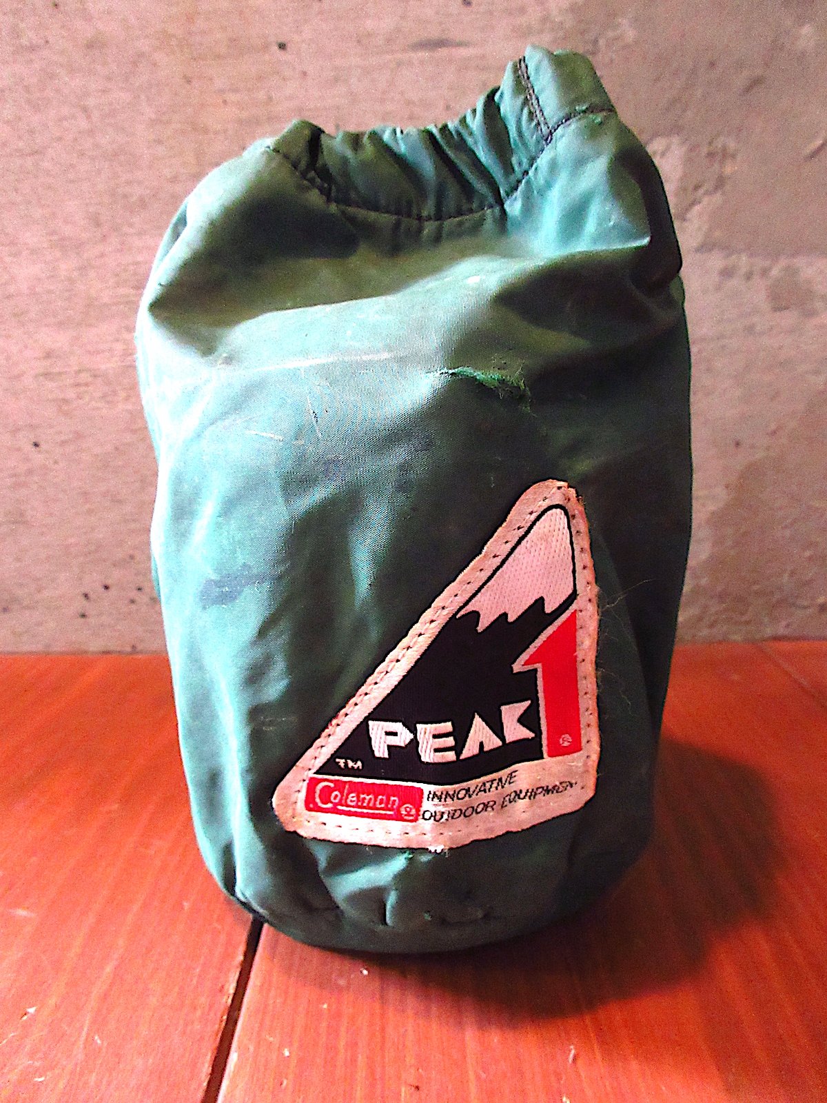 Coleman PEAK 1 MODEL 400 シングルバーナー コールマンのビンテージガソリンバーナー、ピーク1たちに迫る