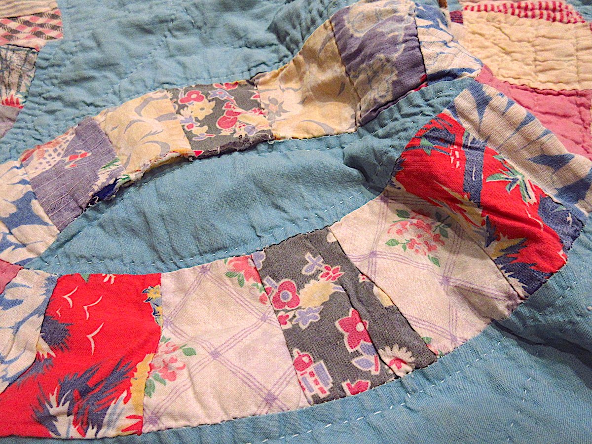 ビンテージ~40's○パッチワークキルトファブリックsize 約235cm × 約