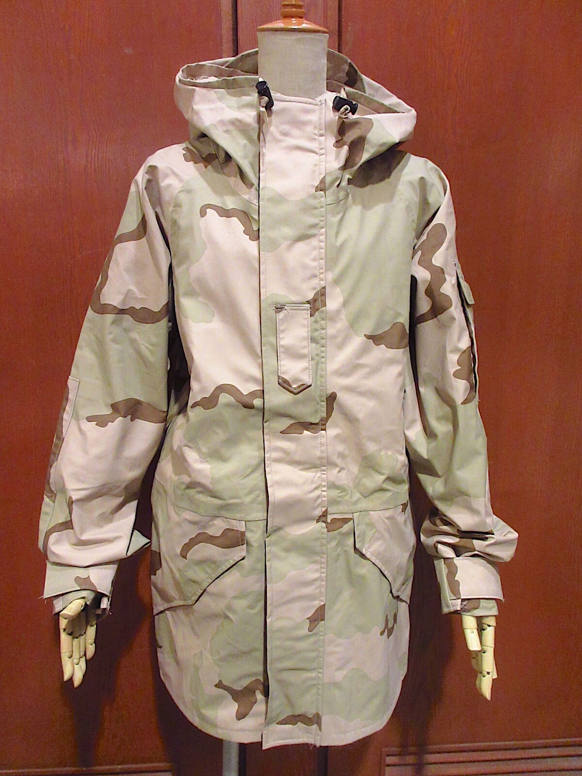 DEADSTOCK U.S.ARMY ECWCS GORE-TEXデザートカモパーカsize