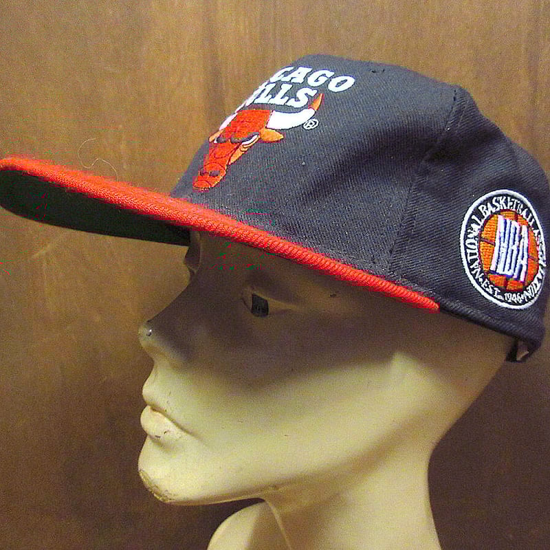 ビンテージ○STARTER NBA CHICAGO BULLS 6パネルウールキャップ
