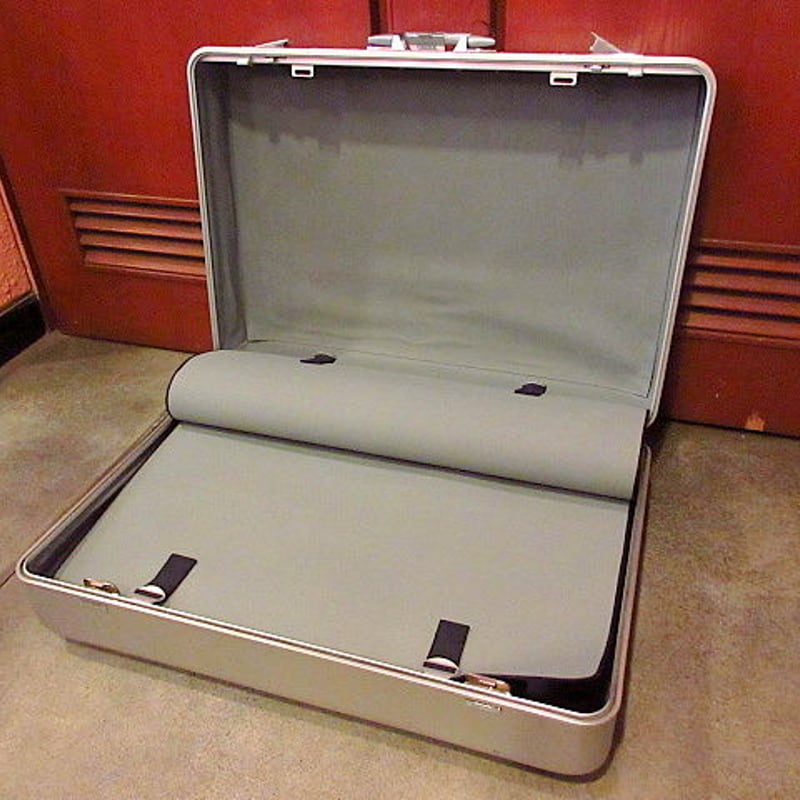 ビンテージ60's○ZERO HALLIBURTONアルミアタッシュケース