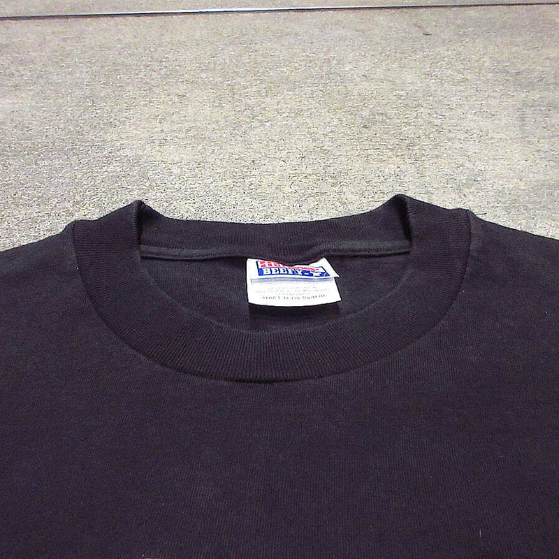 非売品！REDMAGIC Tシャツ コットン 黒新品 非売品！REDMAGIC Tシャツ コットン 黒新品 ラインアート