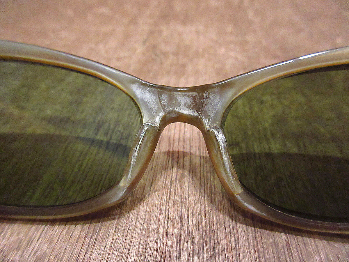 ビンテージ60's○TEGEキャッツアイサングラス○220913i4-eygls ビンテージ60's○TEGEキャッツアイサングラス○220913i4-eygls
