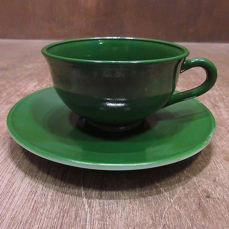 希少/美品/ビンテージ/ウランガラス/ヘーゼルアトラス/カップ＆ソーサー/2客 Hazel atlas glass - Etsy 日本