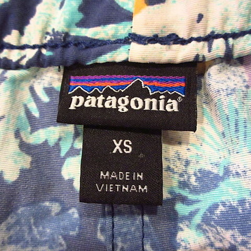 Patagonia○レディース花柄ナイロンバギーズショーツXS Patagonia○レディース花柄ナイロンバギーズショーツXS