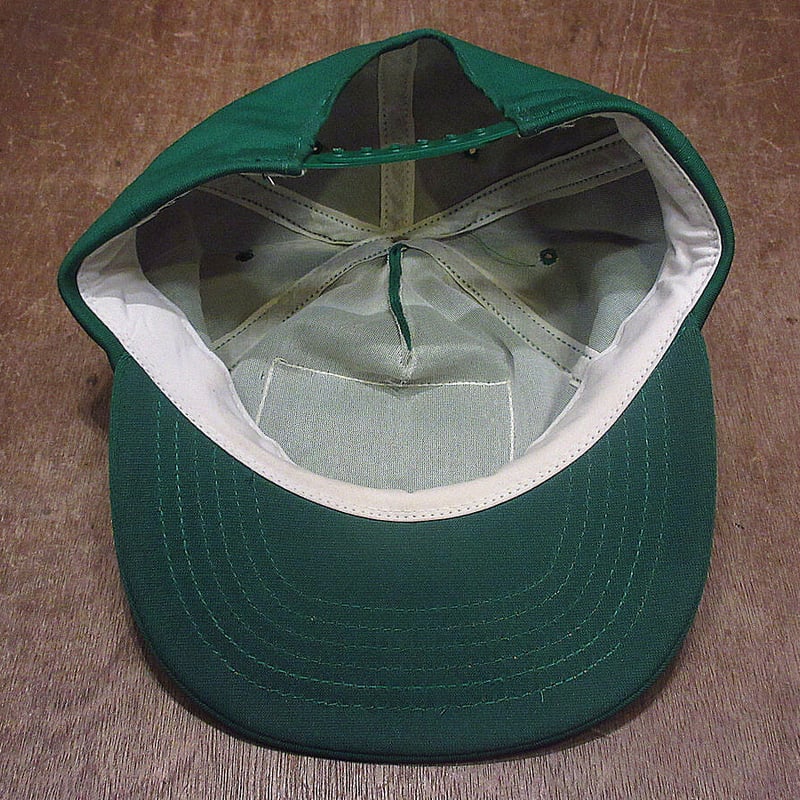 L7 スナップバックキャップ つば裏グリーン ヴィンテージ L7 スナップバックキャップ つば裏グリーン ヴィンテージ
