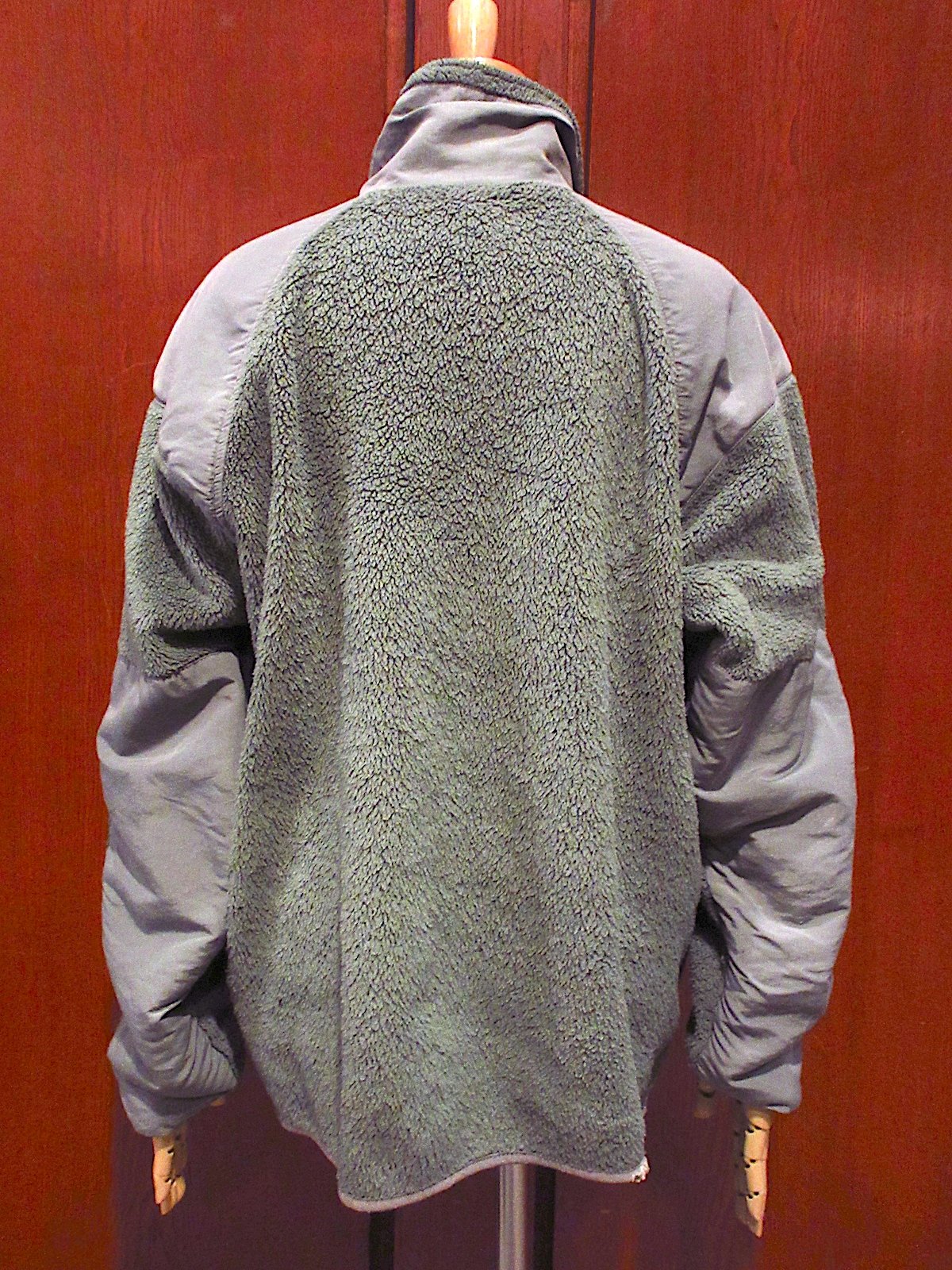 ミリタリーECWCS GEN3 LEVEL3フリースジャケットsize M-L○240128m 