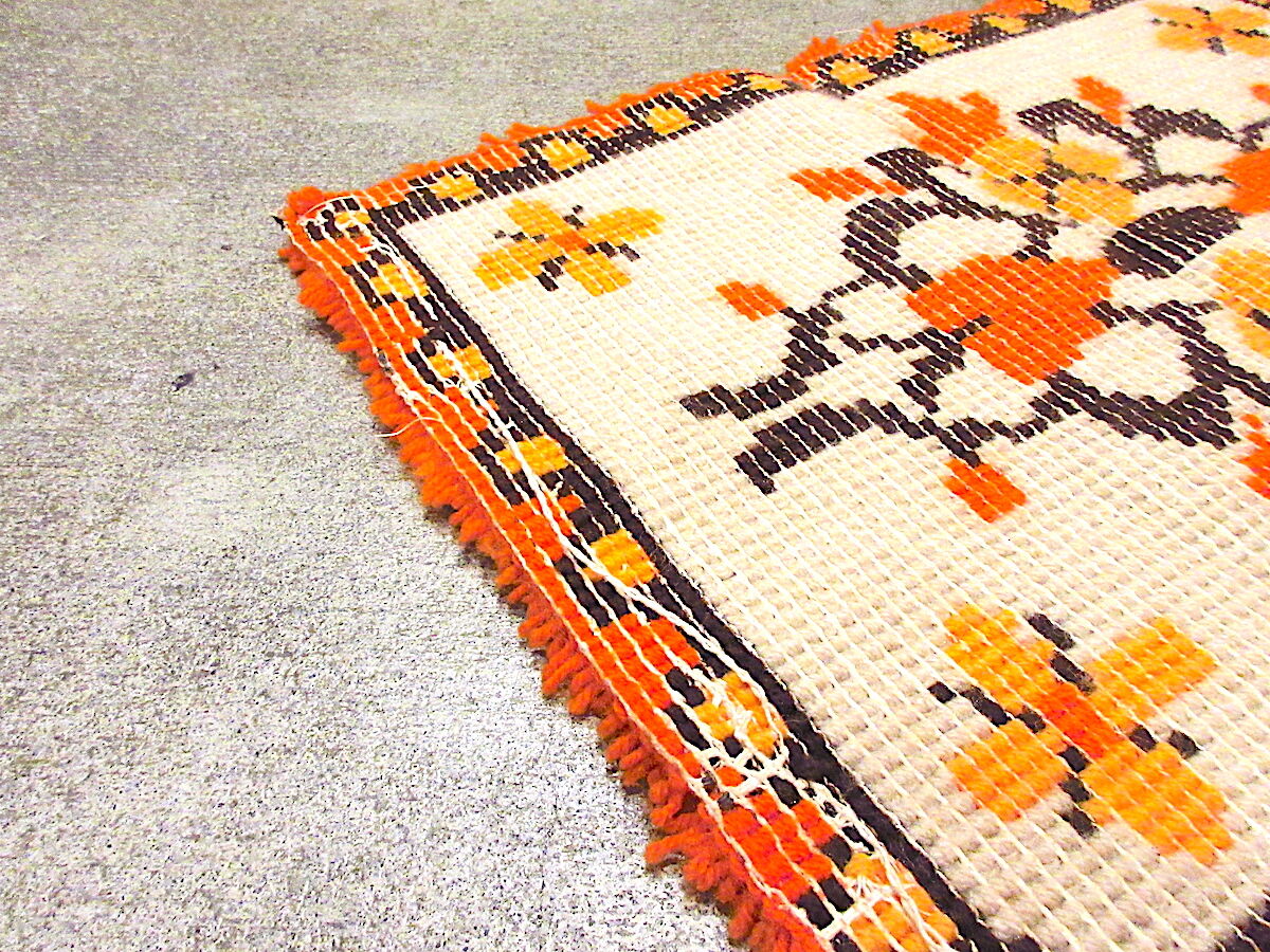 ビンテージ70's○レトロフラワーラグsize 47cm×65cm○211111r6-rugイ