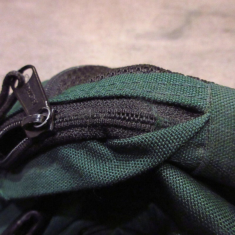 MADE IN U.S.A. EASTPAKボトムレザーバックパック深緑○210613f9-b