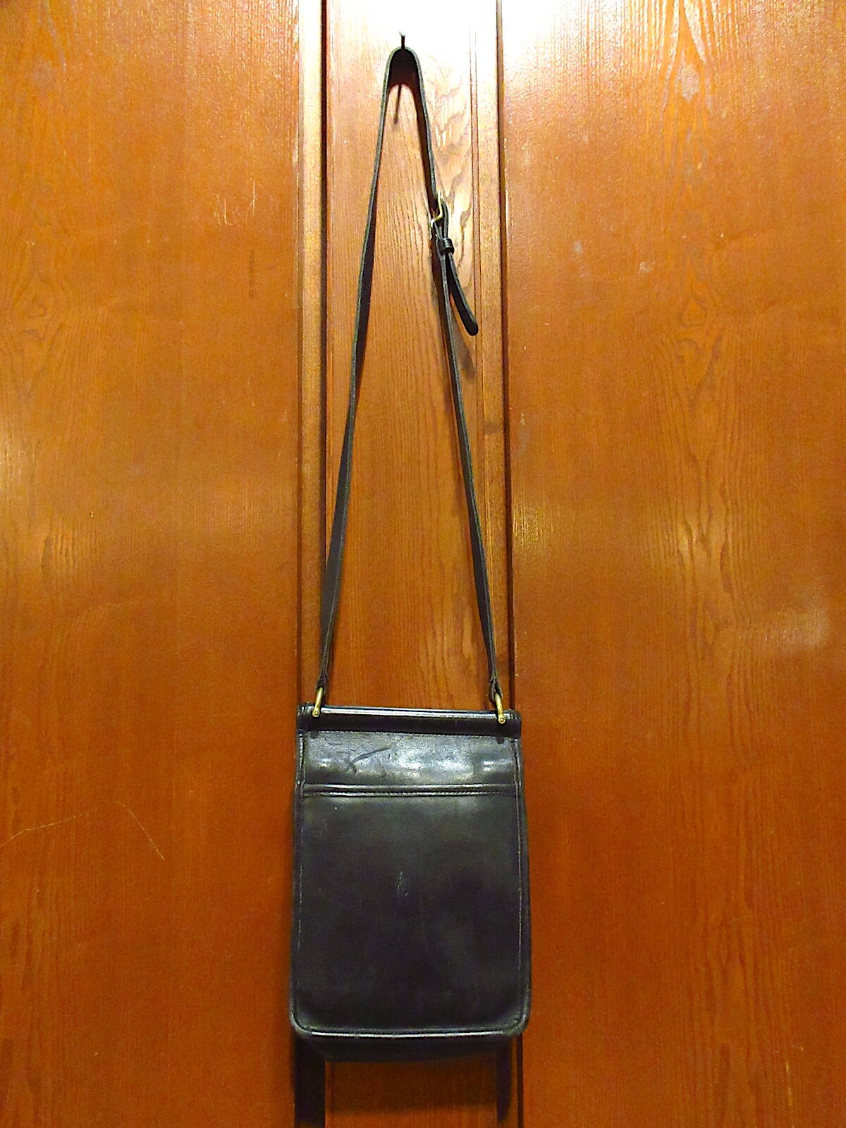 ビンテージ○オールドコーチレザーショルダーバッグ黒○220705c3-bag