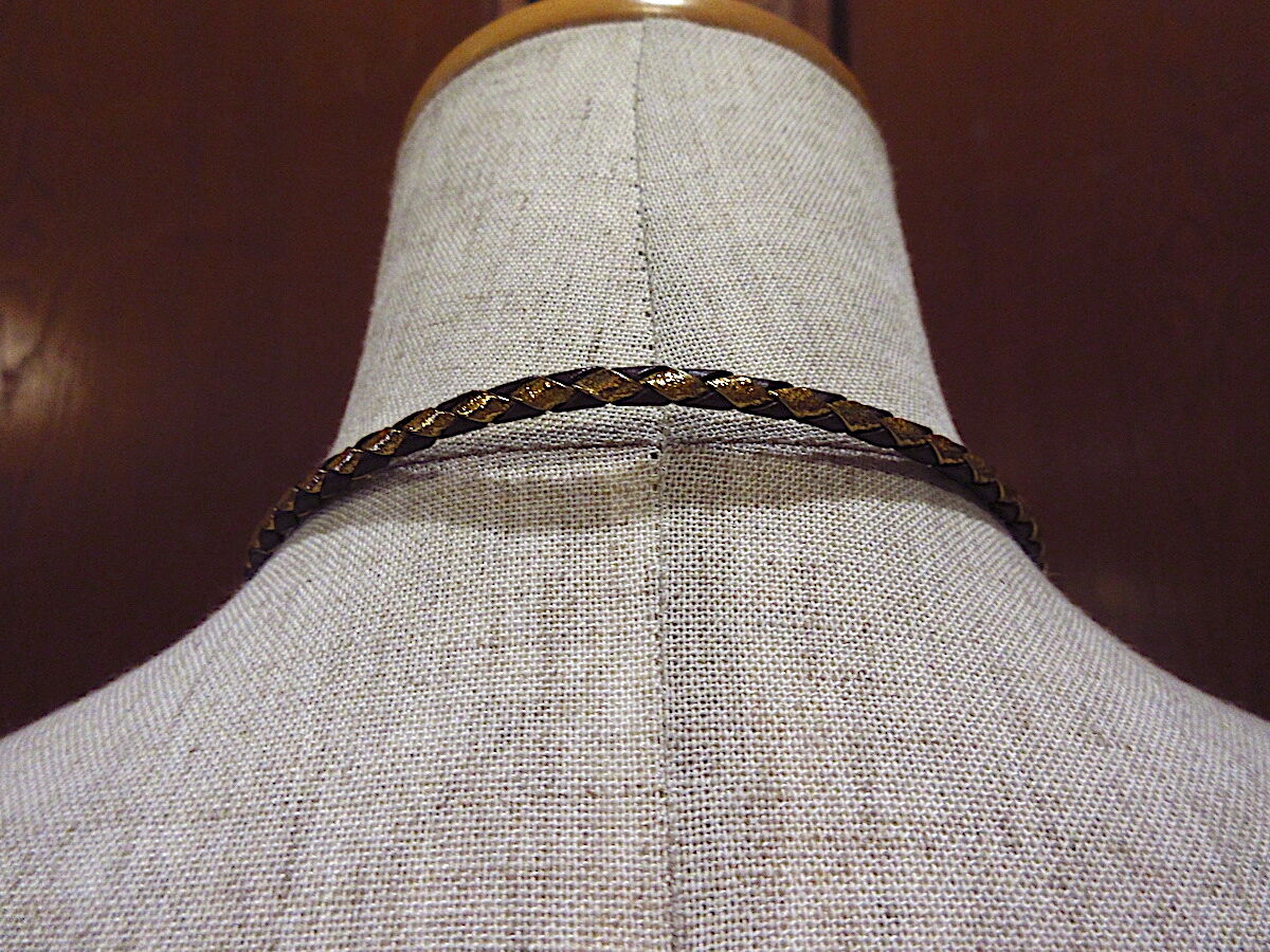 牛モチーフループタイ○230809c9-ncl ネックレスアクセサリー