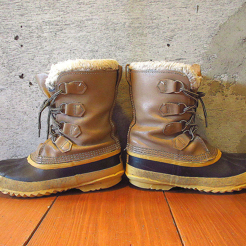 最新入荷 MADE SORELスノーブーツsize7○240926k6-m-bt-2 CANADA IN スノーブーツ
