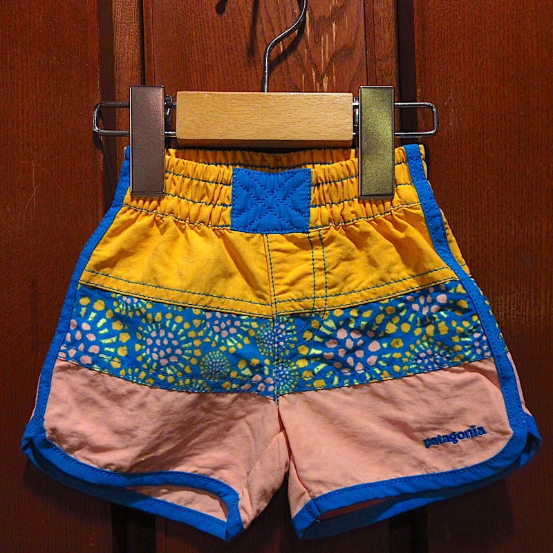 ビンテージ○Patagoniaキッズ総柄スイムショーツsize 3-6M○230515c2-k