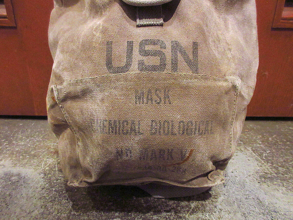 米軍 実物 USN ガスマスクバッグ MARK V 50年代 アメリカ軍 海軍 ネイビー ガスマスク ミリタリーバッグ