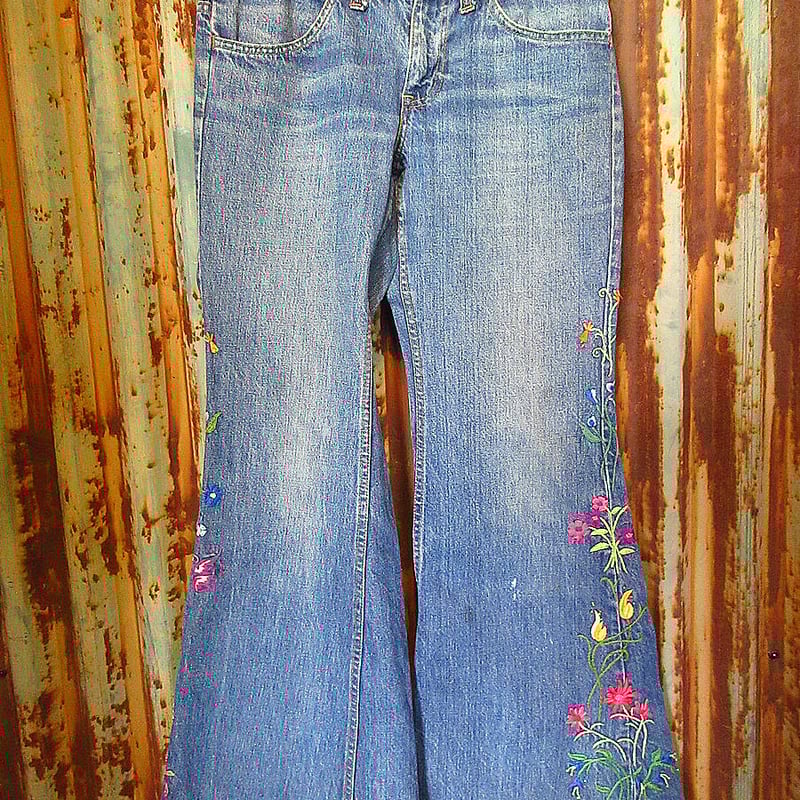 vintage 70s Levi's 刺繍リメイクフレアデニム