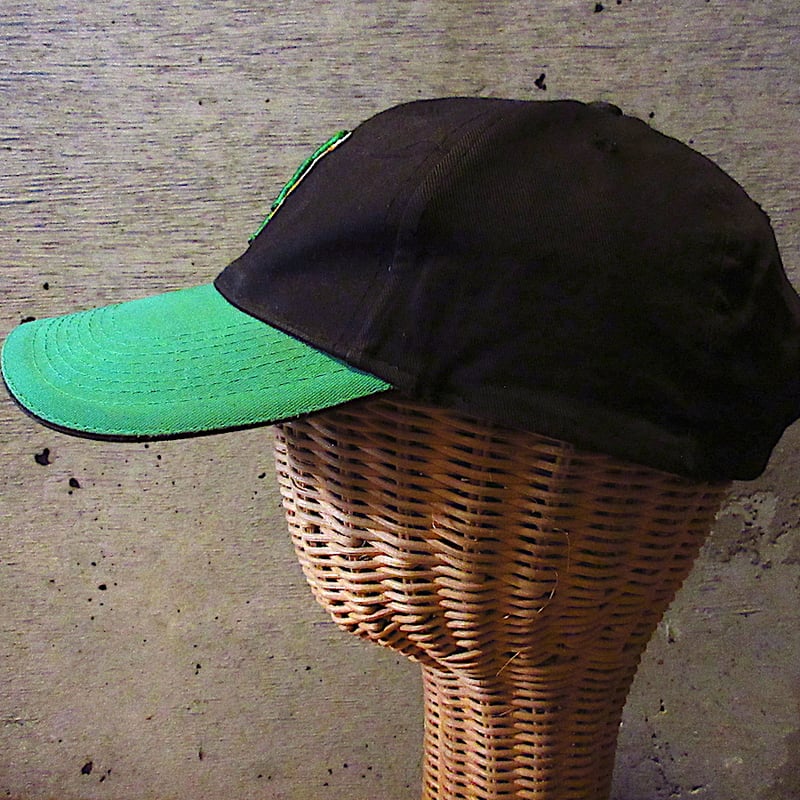 ビンテージ90's○DEADSTOCK NEW YORK METS刺繍入り6パネルキャップ黒×