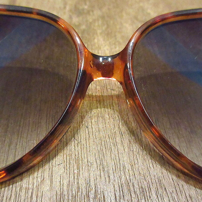 ビンテージ70's80's○べっ甲柄バタフライサングラス○220424i2 ビンテージ70's80's○べっ甲柄バタフライサングラス○220424i2