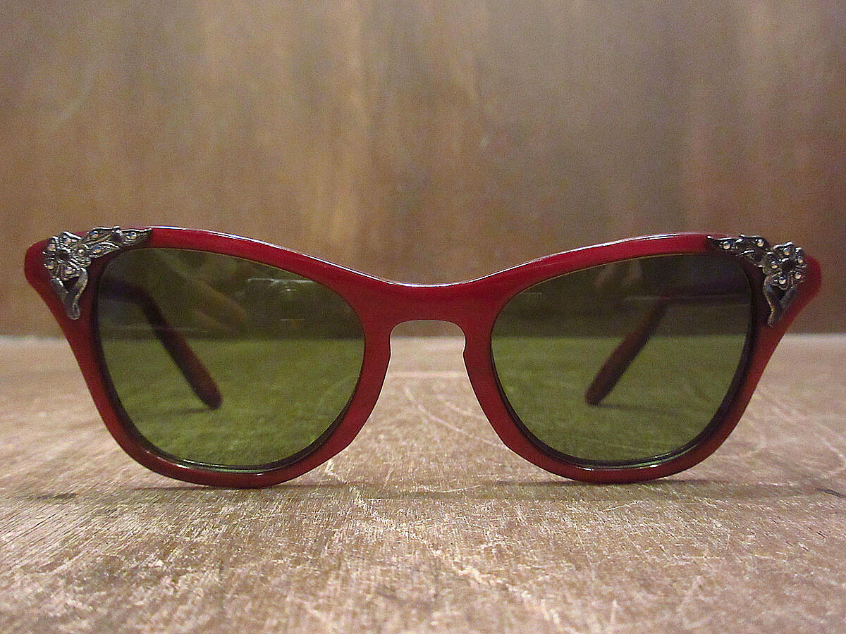 ビンテージ60's○B&Lキャッツアイサングラス赤○220719i4-eygls ビンテージ60's○B&Lキャッツアイサングラス赤○220719i4-eygls