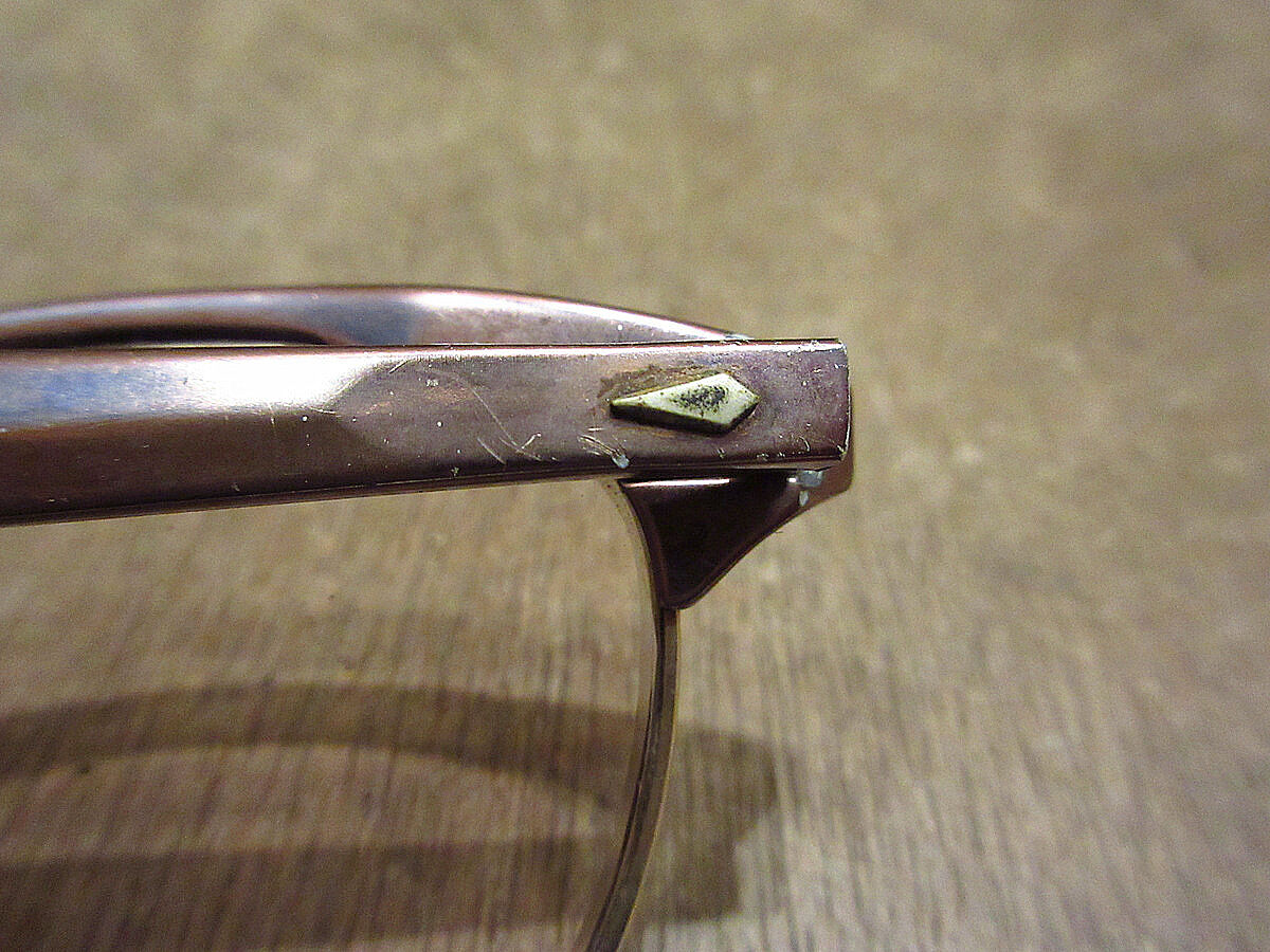 50'S~60'S ヴィンテージサングラス サーモント ビンテージ60's○ケース付きAmerican Opticalアルミサーモントブロー