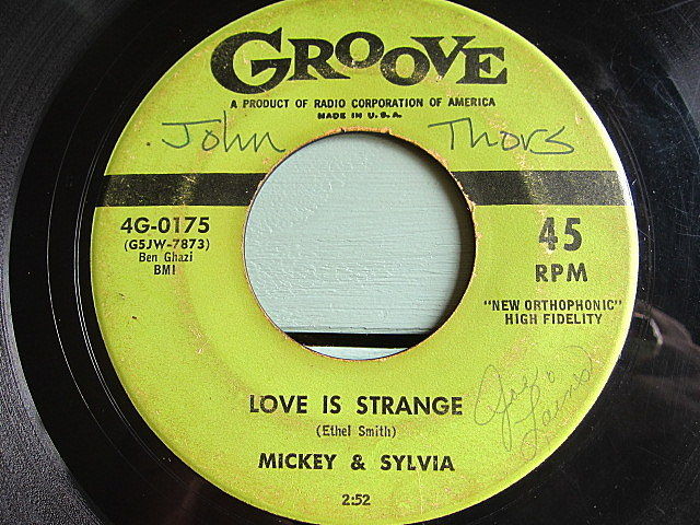 エーベックス、激レアVirginelle & Mr Groove プロモレコード エーベックス、激レアVirginelle & Mr Groove プロモレコード