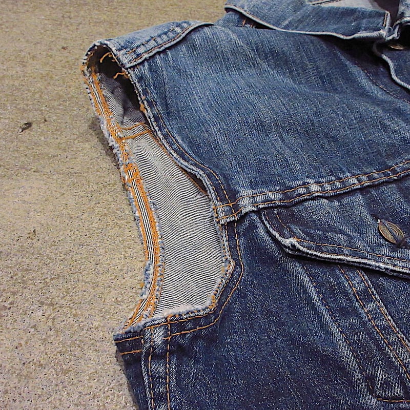 levis 70505 BIGE カットオフ ビンテージ70's○Levi's 70505デニムカットオフベストBIG E