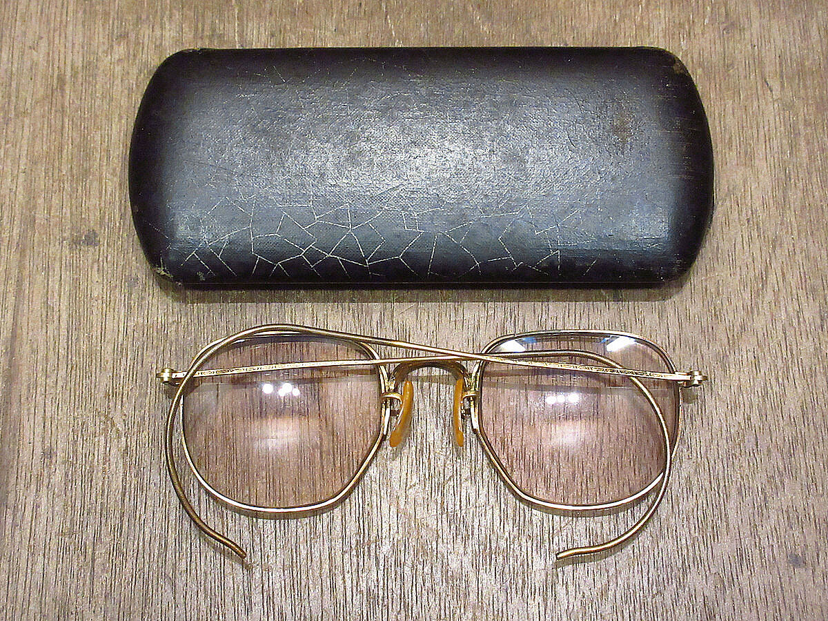 ビンテージ40's○ケース付きB&L 1/10 12KGF FUL-VUE彫金ボストン ビンテージ40's○ケース付きB&L 1/10 12KGF FUL-VUE彫金ボストン