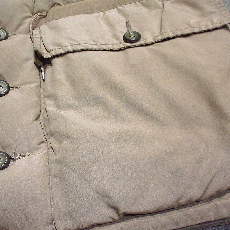 EDDIE BAUER カラコラム 初期ビンテージXL ベージュ EDDIE BAUER カラコラム 初期ビンテージLベージュ - メルカリ