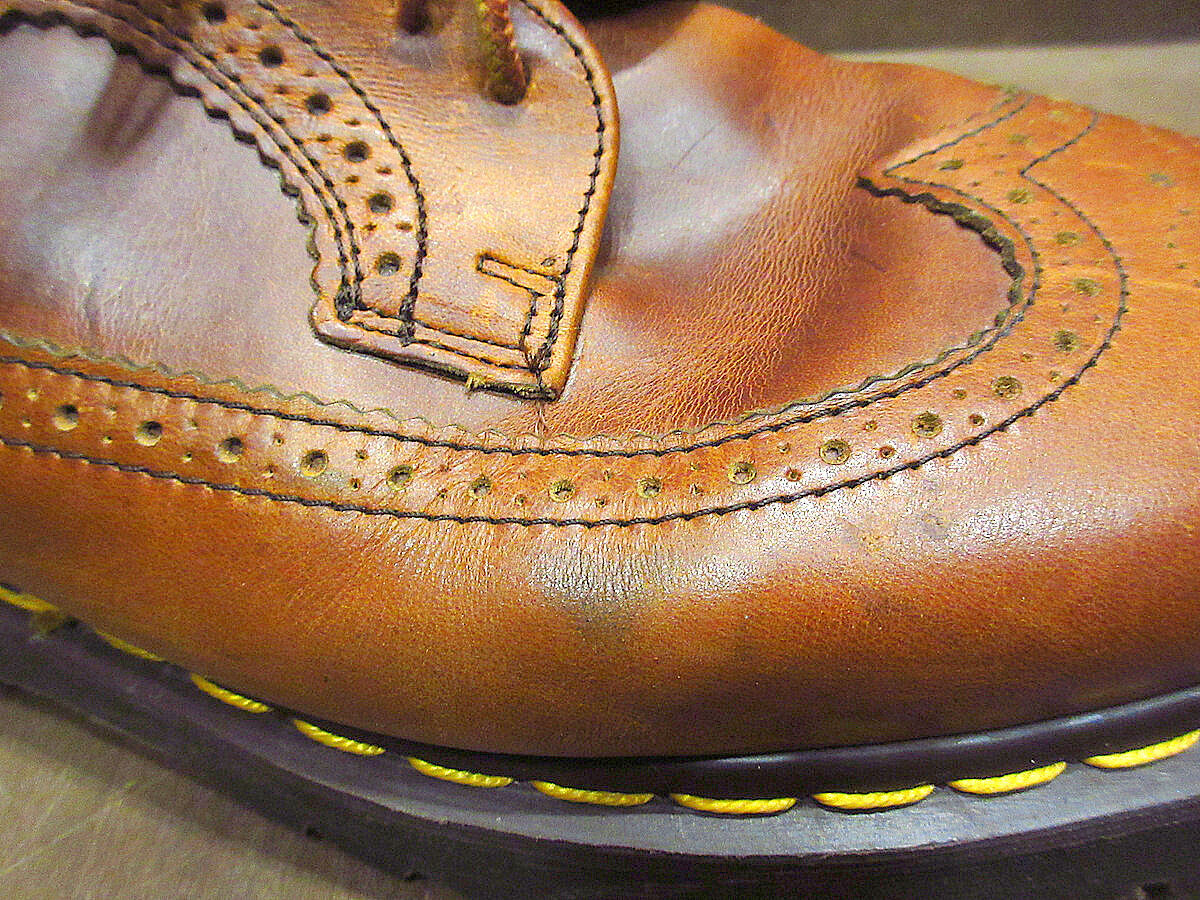MADE IN ENGLAND Dr.Martens 3989ウイングチップ5ホールシューズ茶