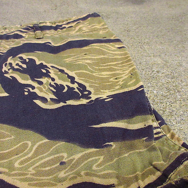 絶版レア　EAサプライ製　ゴールドタイガー　タイガーストライプパンツXL  ナム EA ADVISOR'S TYPE SPARSE PATTERN タイガーストライプ上下買っ