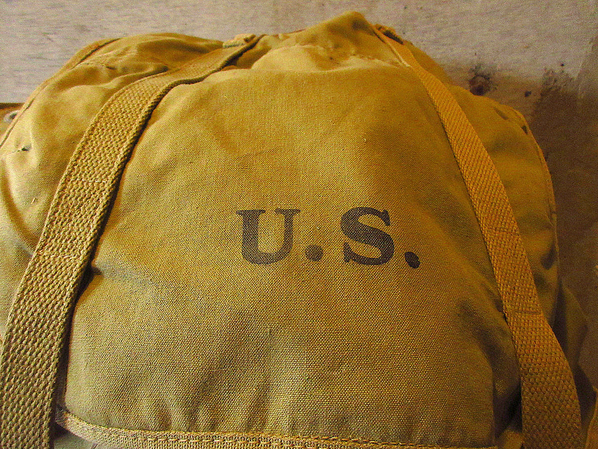 ビンテージ40's○U.S.ARMY山岳部隊ステンシル入りフレームパック ビンテージ40's○U.S.ARMY山岳部隊ステンシル入りフレームパック