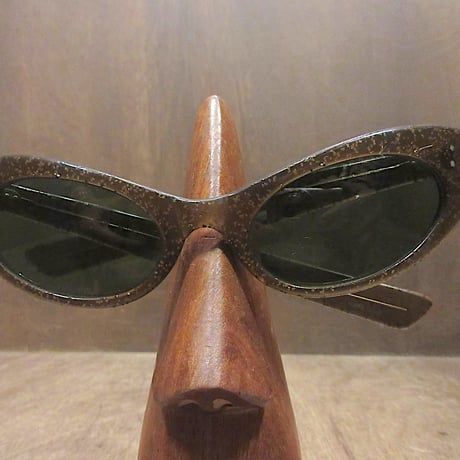 eyevan オレンジ キャットアイ サングラス EYEVAN サングラスカスタム Webb(49) PBK通販 ライトグリーン