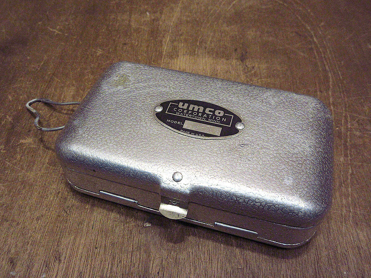 ビンテージ○umco MODEL P-9アルミタックルボックス○230414k6 ビンテージ○umco MODEL P-9アルミタックルボックス○230414k6