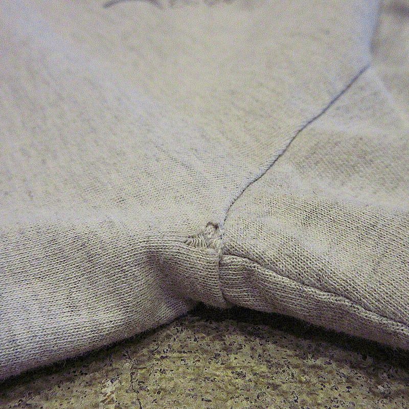 Stussy グレー Vネック ノースリーブ ベスト M Stussy グレー Vネック ノースリーブ ベスト M（LOOSE KNIT