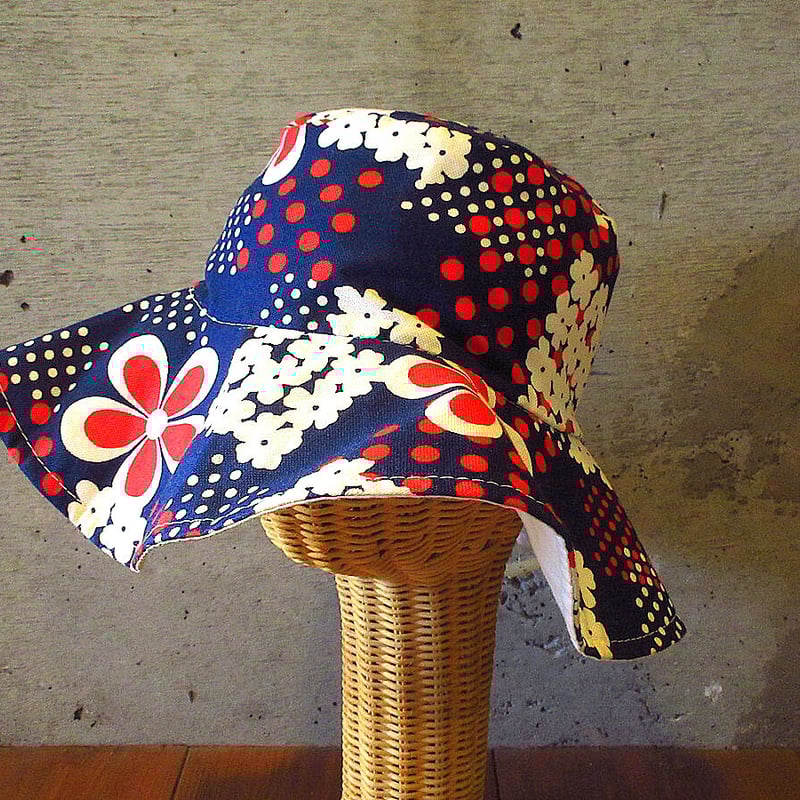ビンテージ70's○DEADSTOCKフラワー総柄チューリップハット