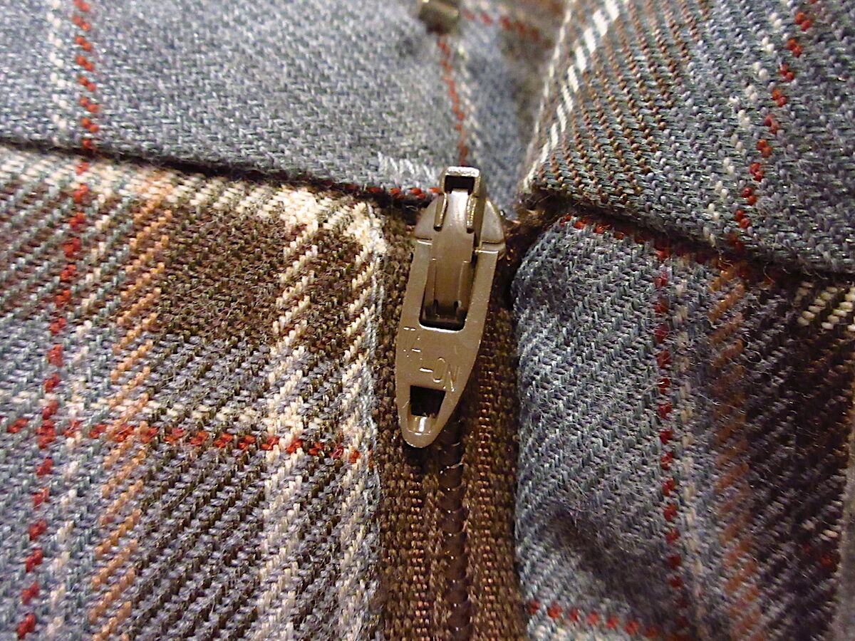 チェック柄 フレアパンツ W31L33 ビンテージ　ほぼデッドストック Levi's - デッドストック 70s リーバイス タータン チェック