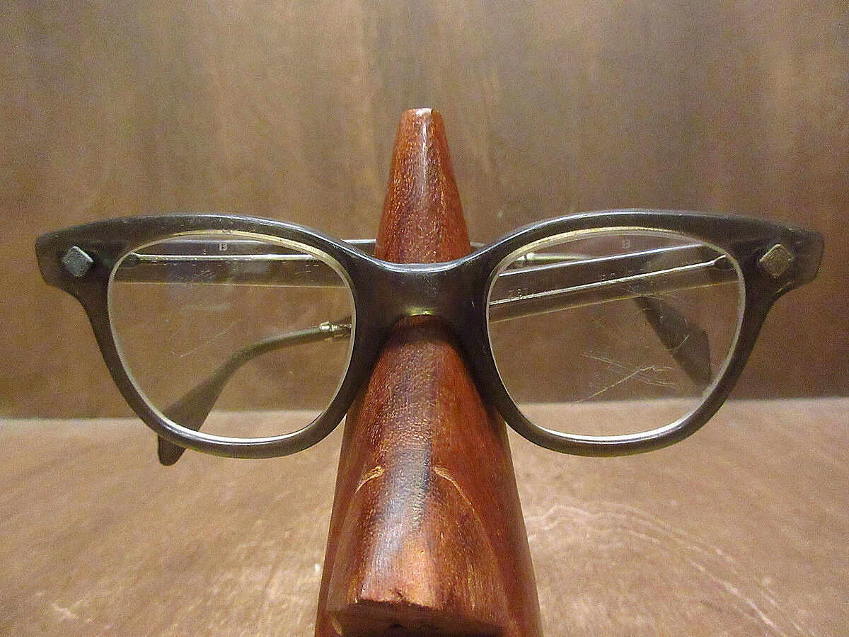 t*須様 【BOUTON】50s-60s 菱形リベットセーフティグラス (48) BOUTON】50s-60s 菱形リベットセーフティグラス (48) ビンテージ60's