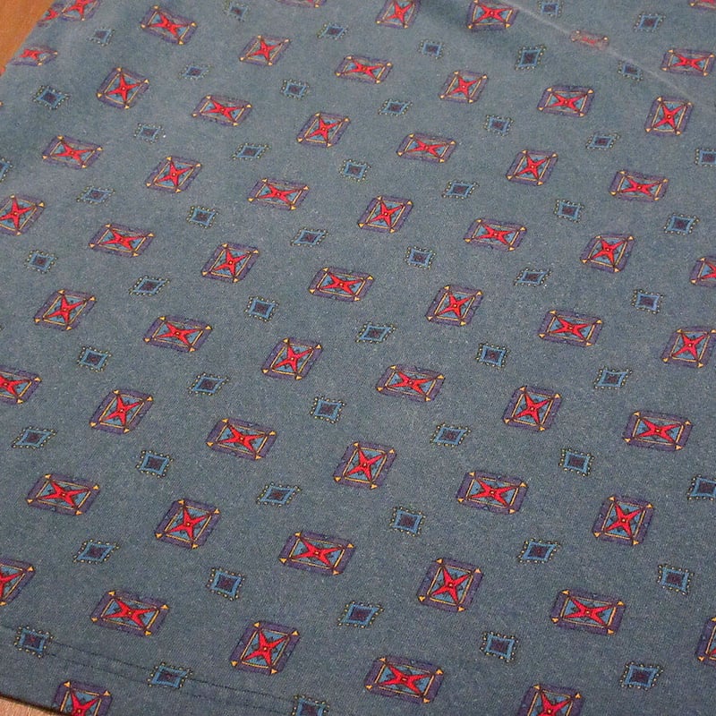 ビンテージ90's○Eddie Bauer 総柄ヘンリーネックTシャツ緑 M ビンテージ90's○Eddie Bauer 総柄ヘンリーネックTシャツ緑 M