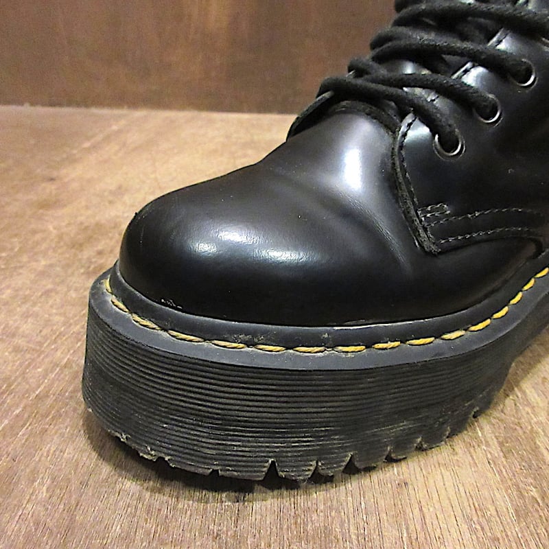【美品】ドクターマーチン ブーツ UK8 27cm 8ホール 黒 レザー Dr.Martensレディース8ホールブーツ黒size UK 3○250908n7-w-bt-