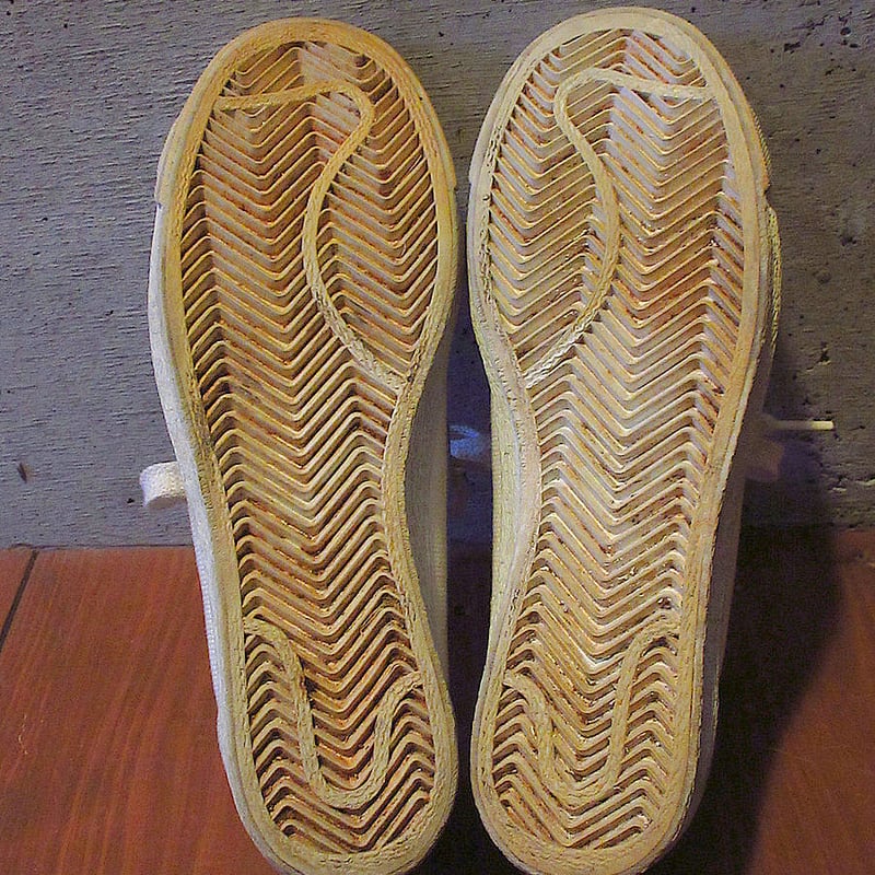 【廃盤/2015/一点もの】いましめられし　ときはなたれし　フーパ PUMAプーマフューチャー7プレイTT＋MID JR 23.5㎝ - メルカリ