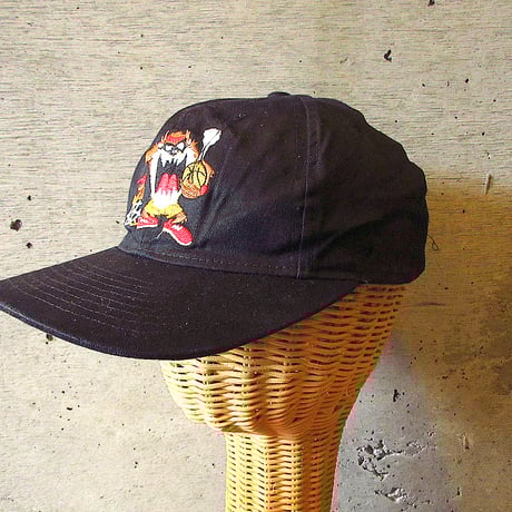 RAIDERS タズマニアンデビル キャップ 90s ワーナー タズマニアンデビル ベースボール キャップ