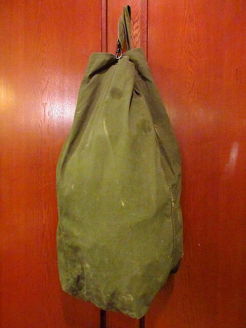 ミリタリーランドリーバッグ MILITARY 実物 新品 デッドストック 米軍 バラックバッグ