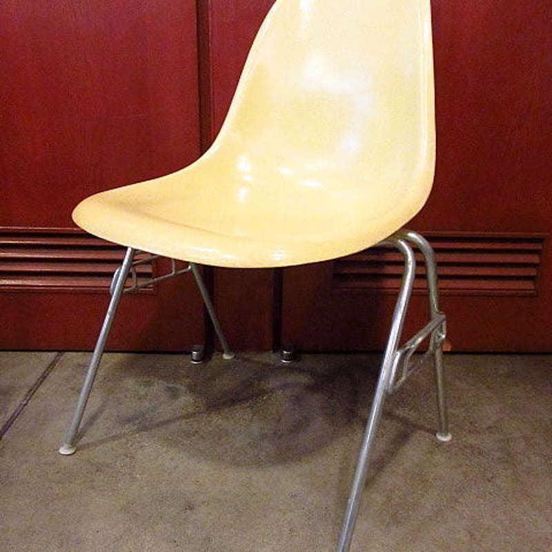 s*p様 60's70's ヴィンテージ ハーマンミラーイームズ FRP ビンテージ60's70's○Herman Miller スタッキングベース FRPサイド