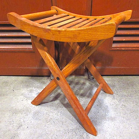 フォールディングチェア | STORES