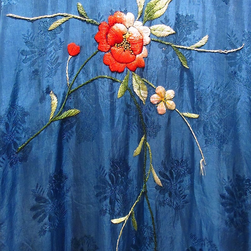 専用　Sunny Vintage ミントグリーンサテン 花柄刺繍 チャイナガウン 専用 Sunny Vintage ミントグリーンサテン 花柄刺繍 チャイナガウン