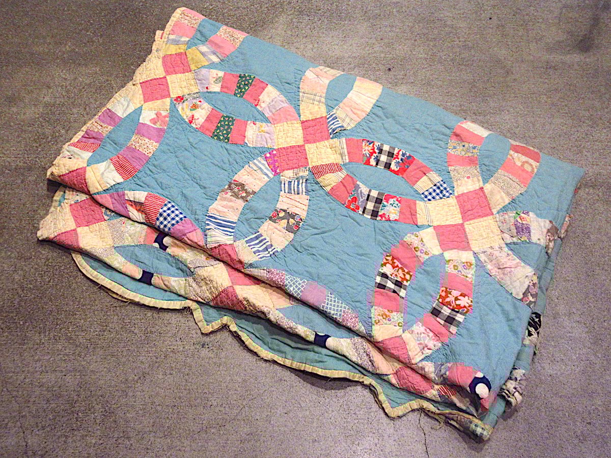 アンティーク　パッチワークキルト　大 アンティークキルト風ミニキルト／古き良き時代の素朴なキルトをタフ