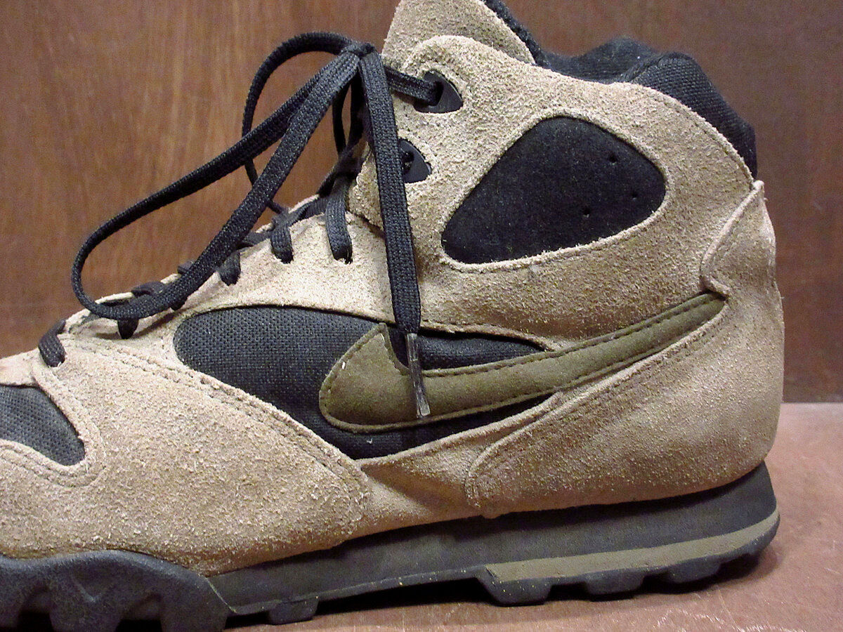 NIKE カルデラ ミッド　トレッキングシューズ NIKE カルデラ ミッド トレッキングシューズ 2025年最新】Yahoo