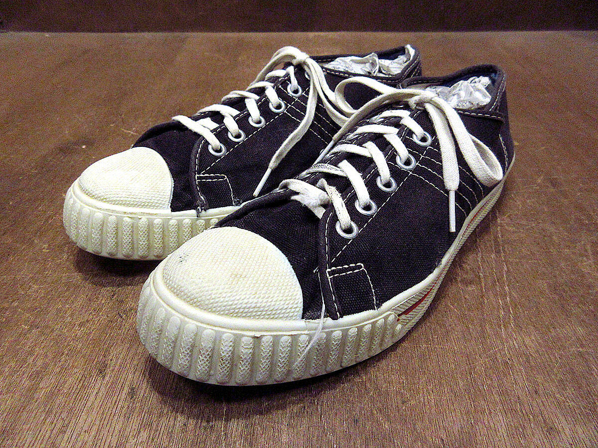 ビンテージ60's○MADE IN U.S.A.キャンバススニーカー黒size 7○23011