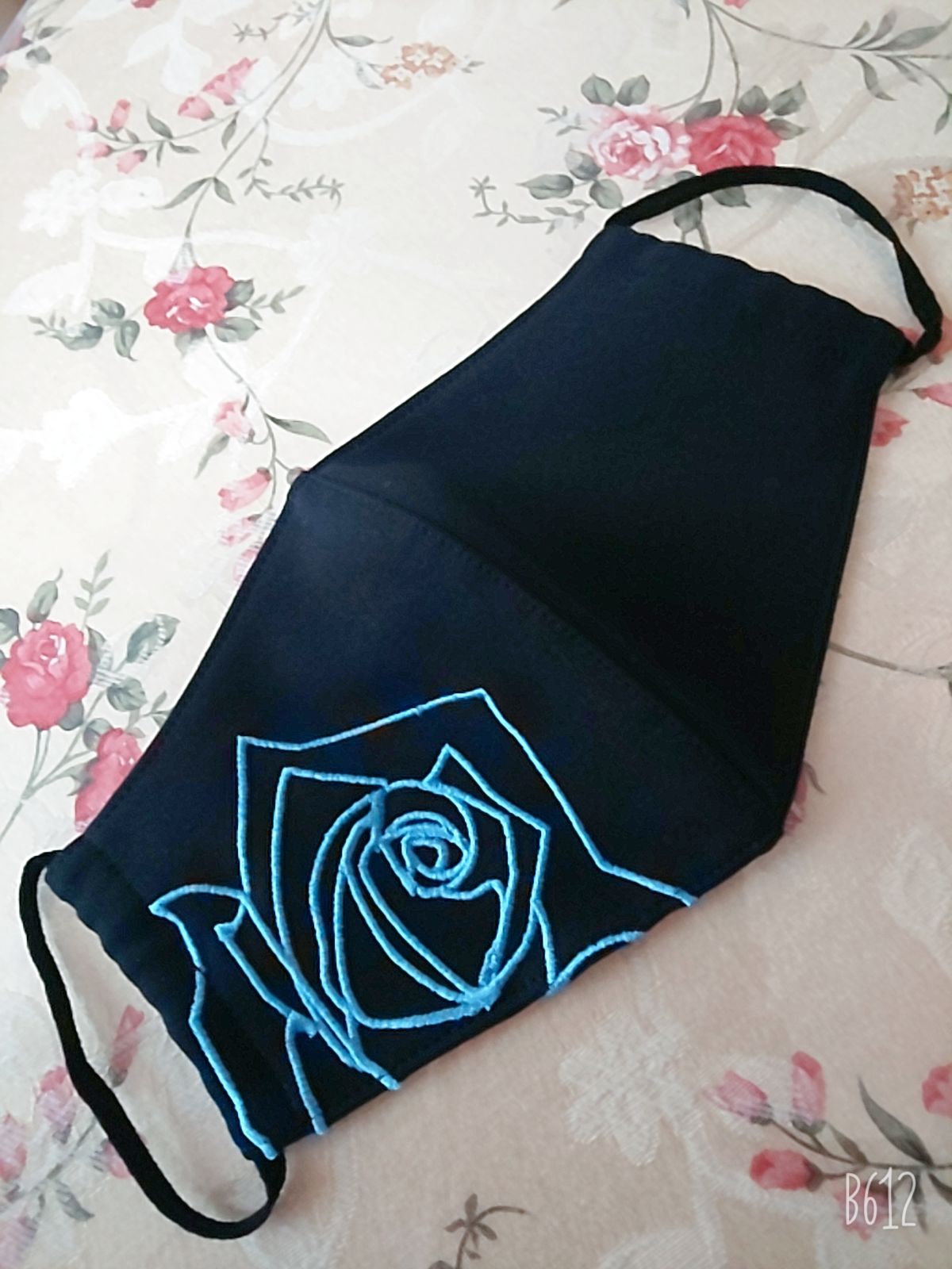 大人用インナーマスク】✿ 邪魔くさく ベージュ ラメ花刺繍/ブルー薔薇 